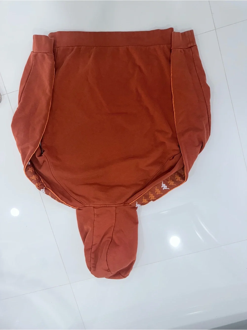 Kappa Men's Rust Orange Logo Hoodie - Picture 4 of 4